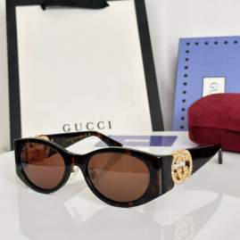 Picture of Gucci Sunglasses _SKUfw79399428fw